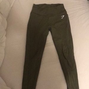 Gymshark dreamy leggings (khaki)